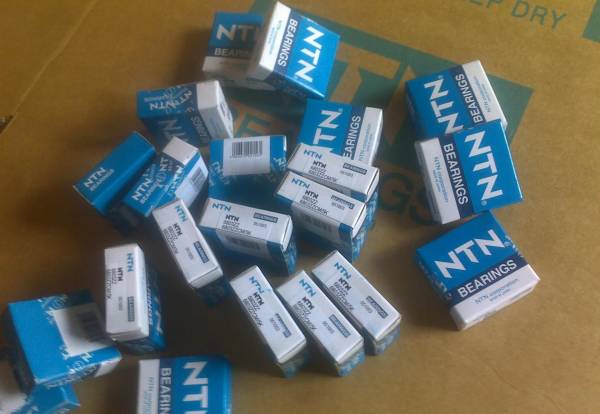 NTN 2217K 調(diào)心球軸承